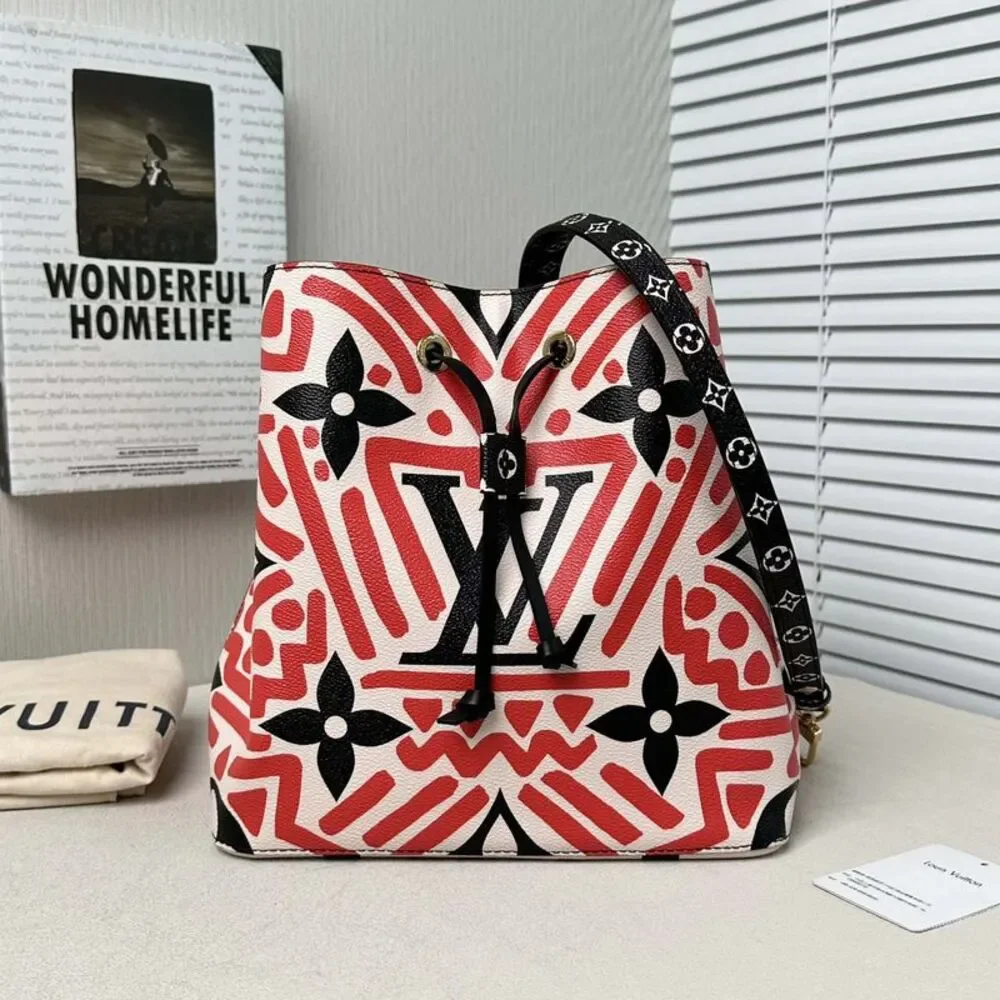 Louis Vuitton Women Pre-Loved Bag Very Good Condition